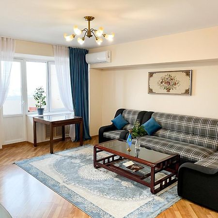 Золотой Квадрат 60 Кв2 Apartment อัลมาตี ภายนอก รูปภาพ